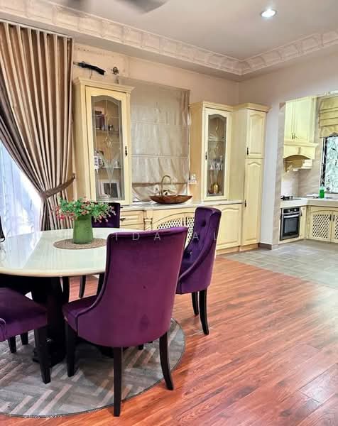 Bungalow for Rent in Sungai Merab (Dengkil) - Aida Ali - Dining Room - PropertyGuru.com.my