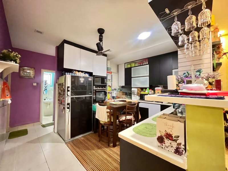 Rumah Teres 2 Tingkat untuk Dijual di Taman Mutiara Rini (Skudai) - Linz Soh - Kitchen - PropertyGuru.com.my