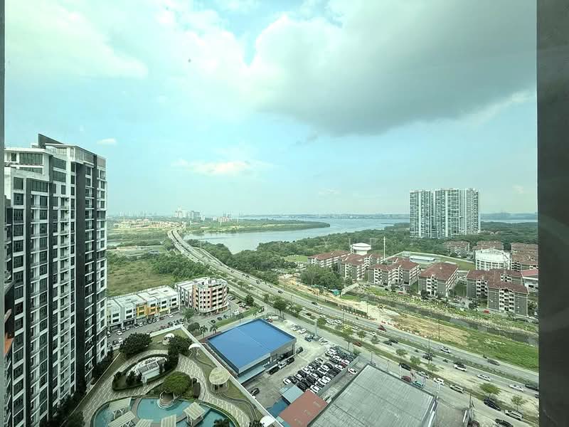 Servis Apartment untuk Disewa di Crescent Bay Suites (Teluk Bayu) - Jessy Yip - Exterior - PropertyGuru.com.my