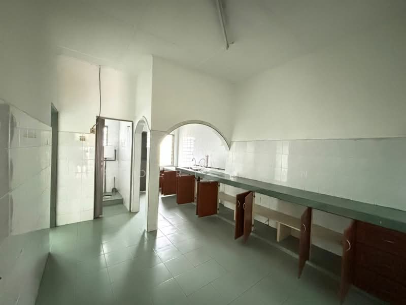 1-storey Terraced House for Rent in Kepong Baru (Kepong) - Frederick Tan - Kitchen - PropertyGuru.com.my