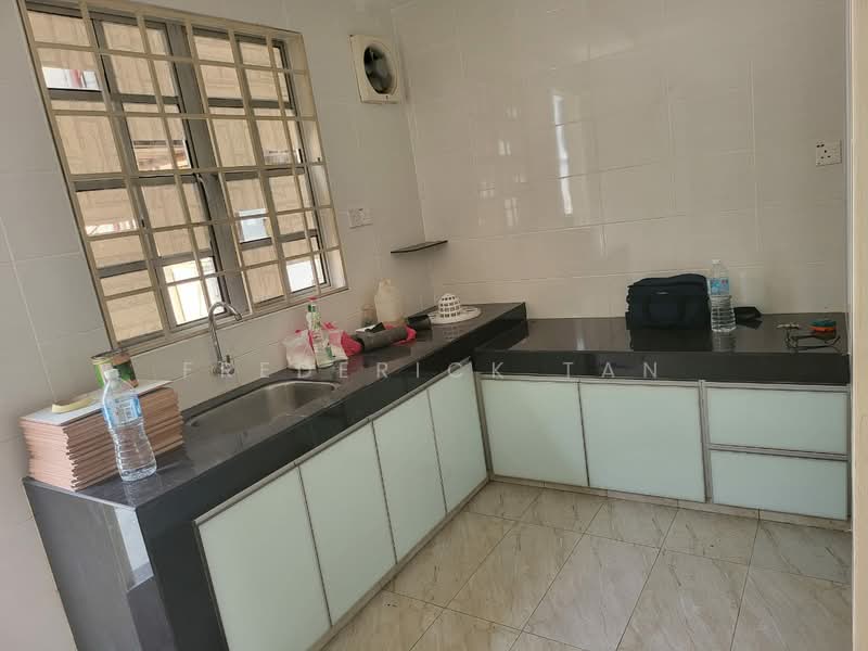 2-storey Terraced House for Rent in Taman Sri Bintang (Kepong) - Frederick Tan - Kitchen - PropertyGuru.com.my