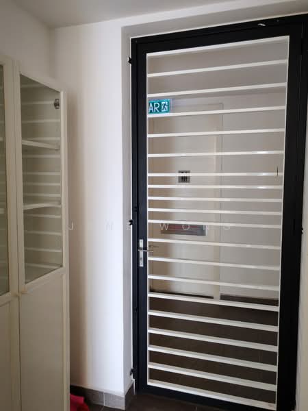 Service Residence for Sale at Nova Saujana - Jane Wong - Entrance - PropertyGuru.com.my