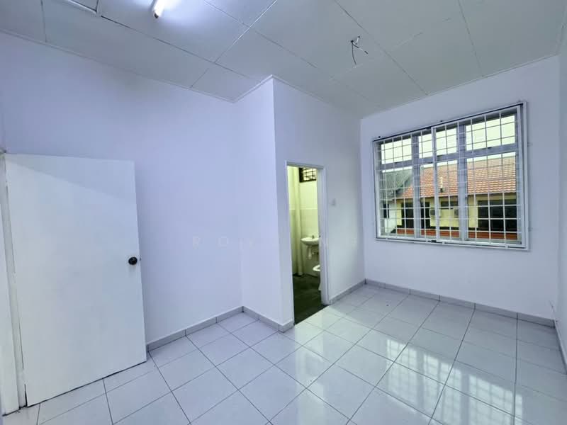 Rumah Teres 2 Tingkat untuk Dijual di Taman Puteri Wangsa (Ulu Tiram) - Royz Ng - Interior - PropertyGuru.com.my