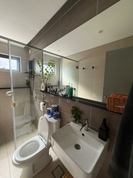 Condominium for Rent at Upperville @ 16 Quartz - Jonathan Yeoh - Bathroom - PropertyGuru.com.my