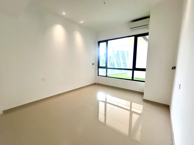 Apartment for Sale at R&F Princess Cove Phase 3-New Casa Suites - Jaden Kee - PropertyGuru.com.my
