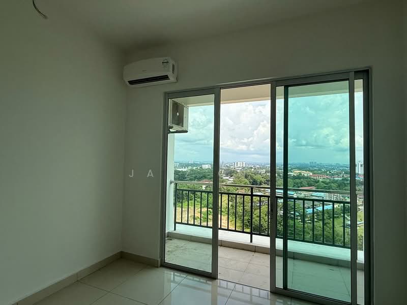 Servis Apartment untuk Dijual di Vida Heights - Jasz Ong - Balcony - PropertyGuru.com.my