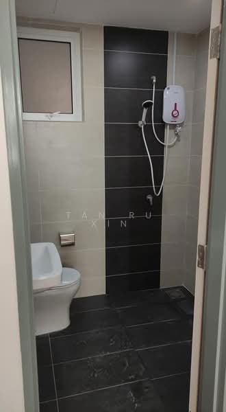Service Residence for Rent at Pinnacle Sri Petaling - Tan Ru Xin - Bathroom - PropertyGuru.com.my