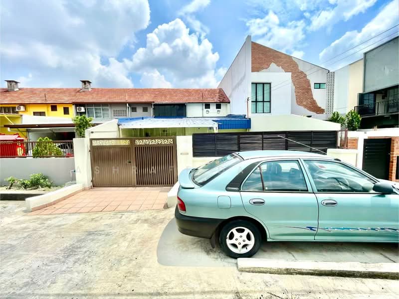 Rumah Teres 2 Tingkat untuk Dijual di Seksyen 1a (Petaling Jaya) - Ashraff Daniel - PropertyGuru.com.my