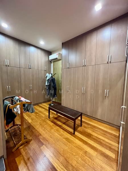 Bungalow for Sale in Subang Heights (Subang Jaya) - Mohammad Din Majid - PropertyGuru.com.my