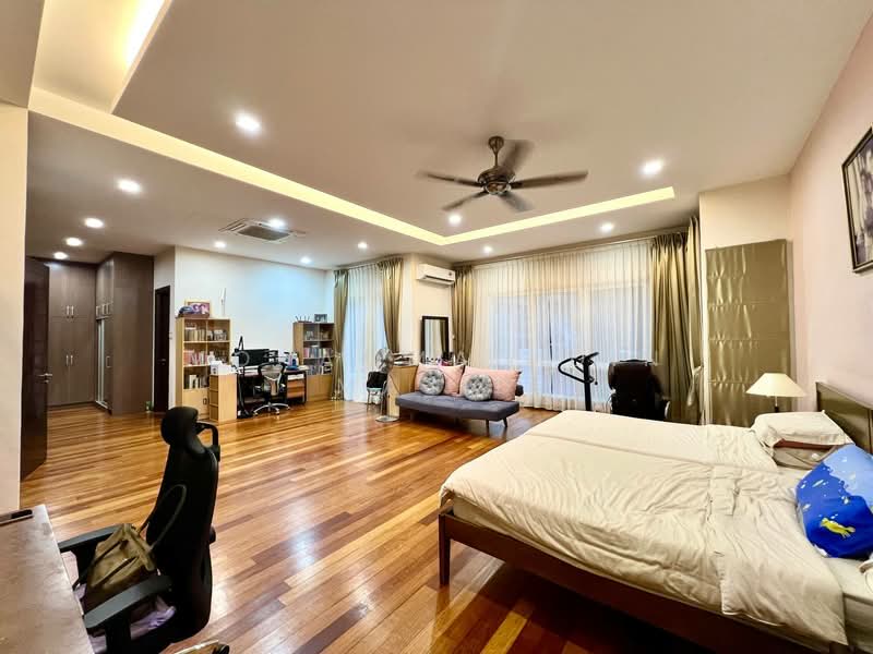 Bungalow for Sale in Subang Heights (Subang Jaya) - Mohammad Din Majid - PropertyGuru.com.my