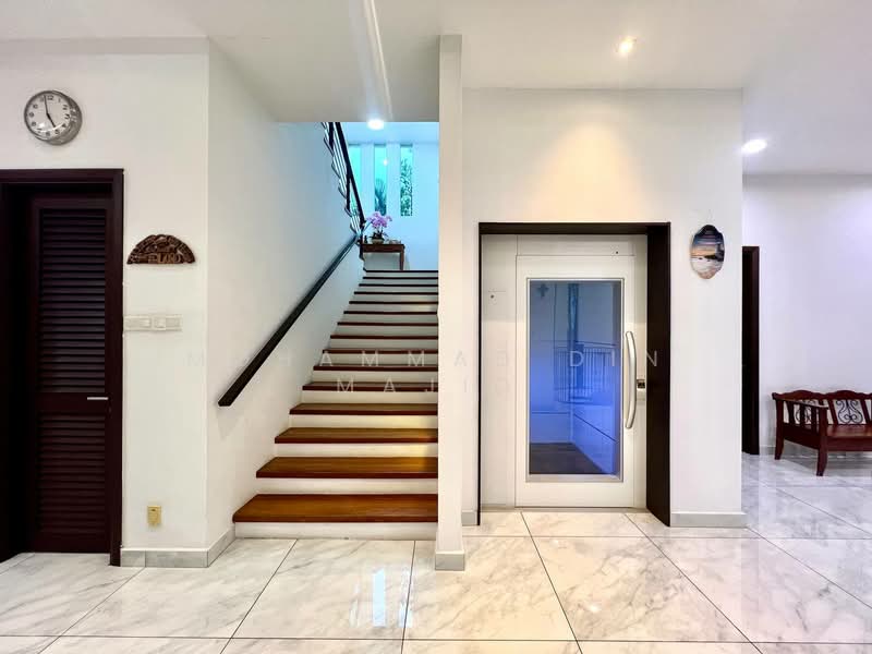 Bungalow for Sale in Subang Heights (Subang Jaya) - Mohammad Din Majid - PropertyGuru.com.my
