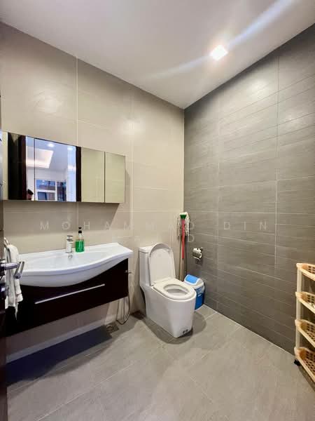 Bungalow for Sale in Subang Heights (Subang Jaya) - Mohammad Din Majid - PropertyGuru.com.my