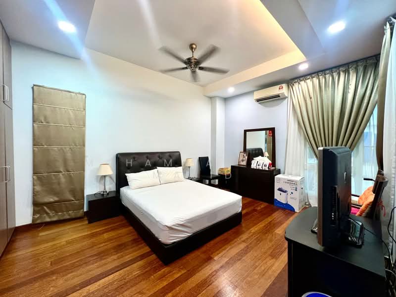 Bungalow for Sale in Subang Heights (Subang Jaya) - Mohammad Din Majid - PropertyGuru.com.my