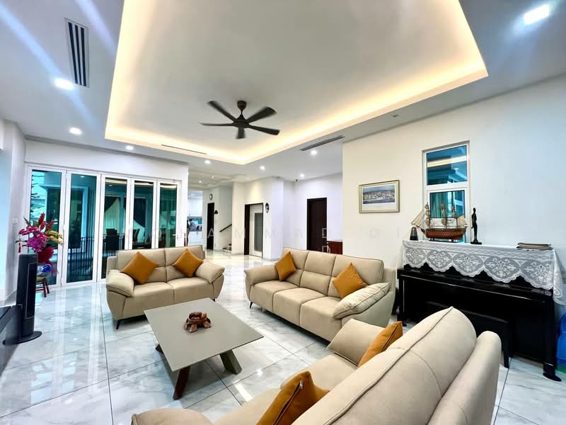 Bungalow for Sale in Subang Heights (Subang Jaya) - Mohammad Din Majid - PropertyGuru.com.my
