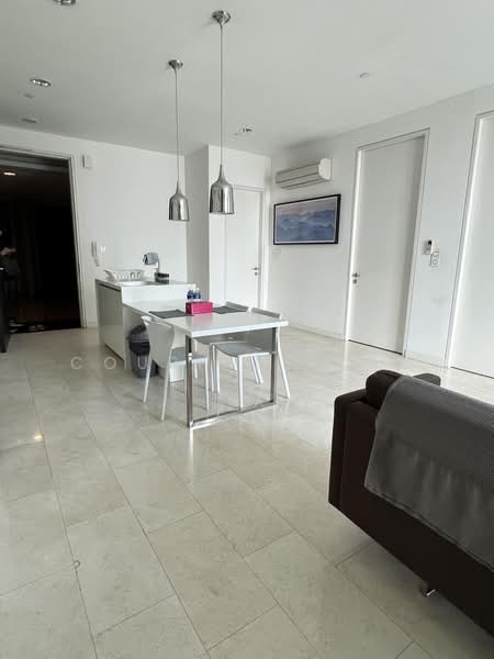 Service Residence for Sale at The Face Suites (Platinum Suites) - Courines Tan - Kitchen - PropertyGuru.com.my