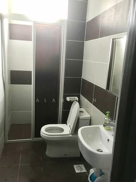 Condominium for Rent at M Condominium @ Larkin - Alan Tan - Bathroom - PropertyGuru.com.my