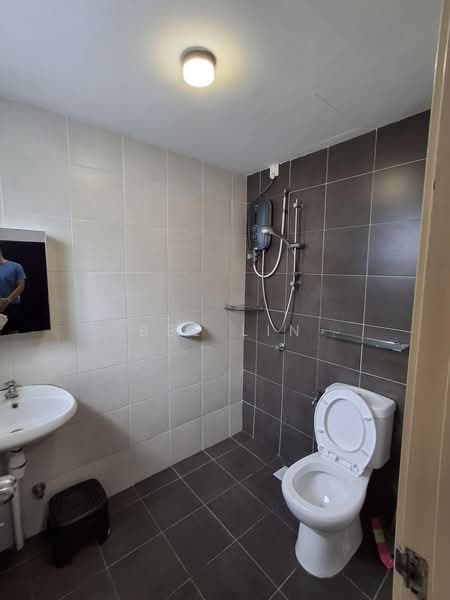 Apartment for Sale at De Bayu - Bee Lin - PropertyGuru.com.my