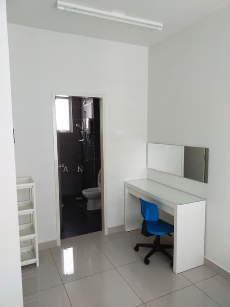 Servis Apartment untuk Disewa di Maxim Residences - Tan Ru Xin - Bathroom - PropertyGuru.com.my
