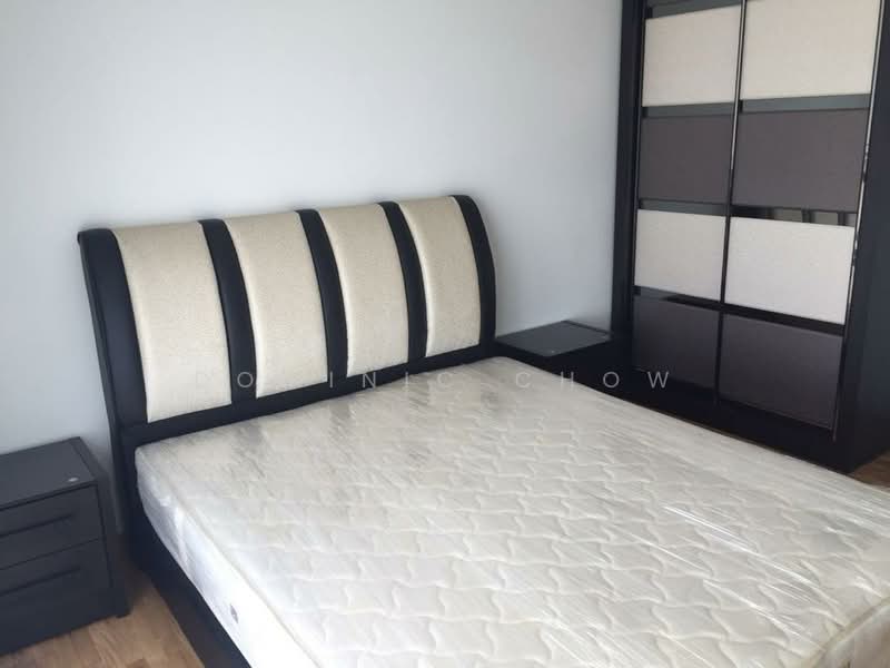 Pangsapuri untuk Disewa di Molek Pine 3 - Dominic Chow - Bedroom - PropertyGuru.com.my