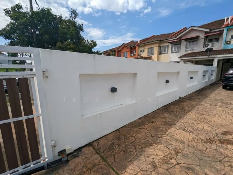 2-storey Terraced House for Sale in Bandar Tasik Puteri (Rawang) - Jack Cheng - Exterior - PropertyGuru.com.my