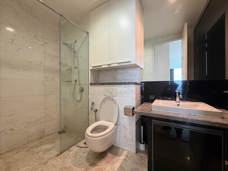 Service Residence for Sale at The Face Suites (Platinum Suites) - Sandy Low - Bathroom - PropertyGuru.com.my