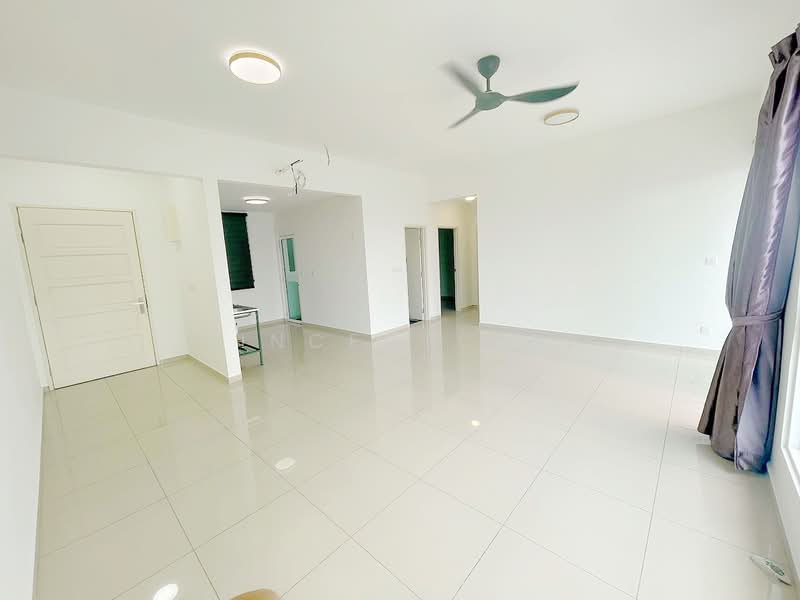 Condominium for Sale at SummerSkye Residences - Vincent Ooi - Living Room - PropertyGuru.com.my