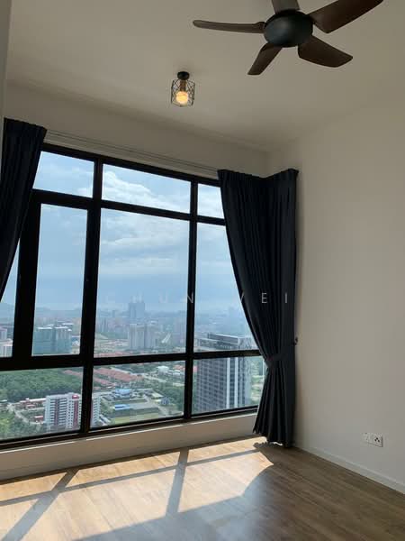 Servis Apartment untuk Dijual di The Park Sky Residence - Chun Wei - View - PropertyGuru.com.my