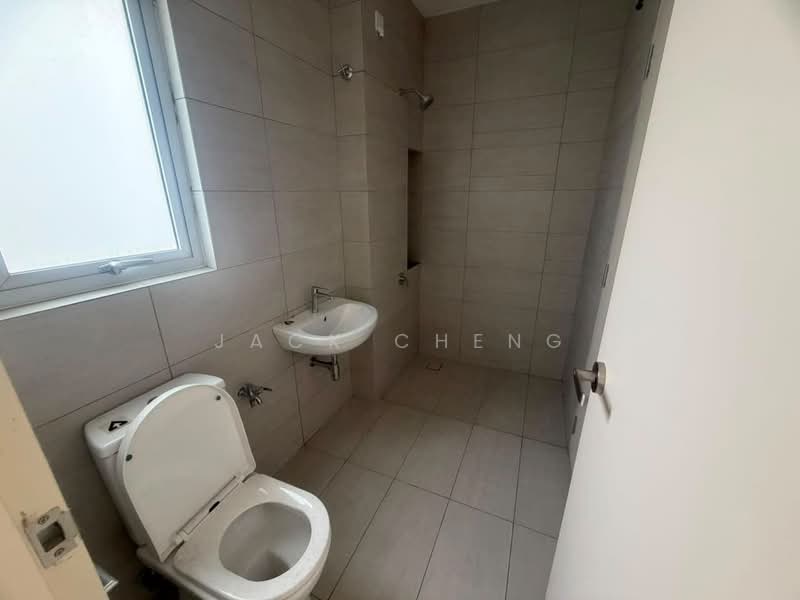 2-storey Terraced House for Sale in Kota Emerald (Rawang) - Jack Cheng - Bathroom - PropertyGuru.com.my