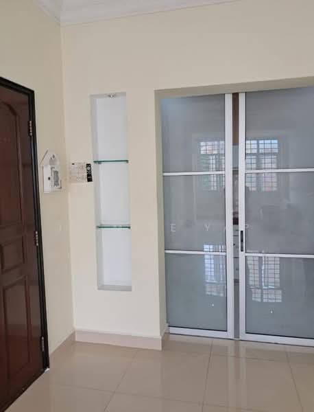 Pangsapuri untuk Dijual di Gagah Apartment - Jasmine Yap - Entrance - PropertyGuru.com.my