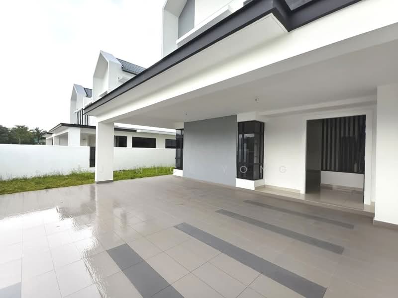 Semi-Detached House for Rent in Setia Tropika (Johor Bahru) - Janice Yong - Exterior - PropertyGuru.com.my