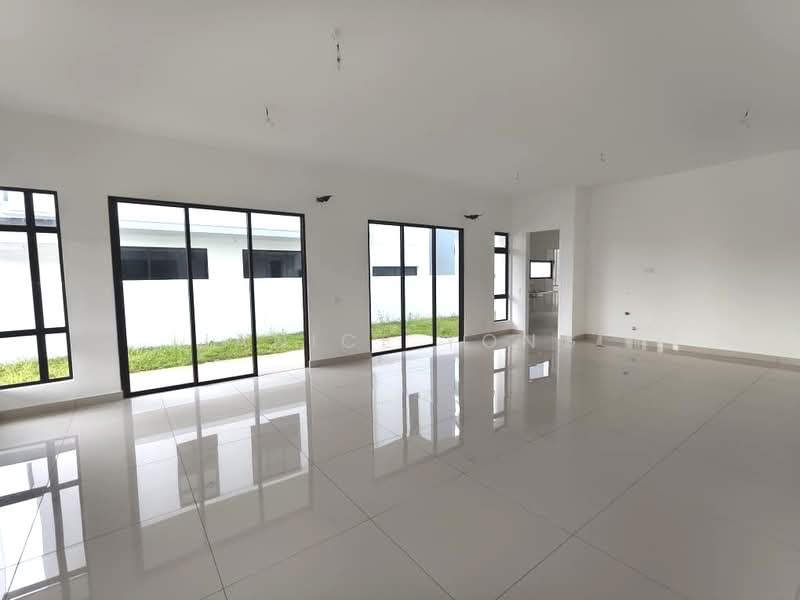 Semi-Detached House for Rent in Setia Tropika (Johor Bahru) - Janice Yong - Living Room - PropertyGuru.com.my