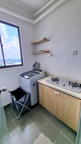 Servis Apartment untuk Dijual di Metia Residence - Evan Chong - Yard - PropertyGuru.com.my