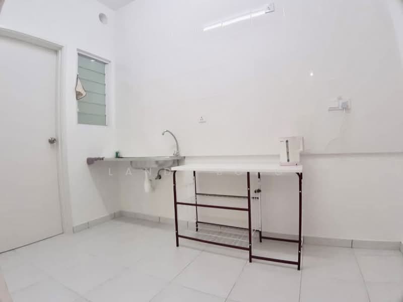 Kondominium untuk Dijual di i-Santorini - Landy Bong - PropertyGuru.com.my