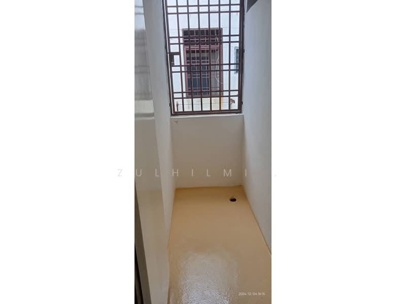 Rumah Flat untuk Dijual di Sri Cempaka Court - ZULHILMI . - PropertyGuru.com.my