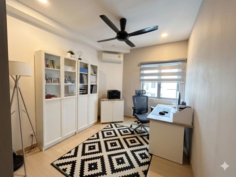 Condominium for Sale at Trinity Aquata - Danny Lim - Study - PropertyGuru.com.my