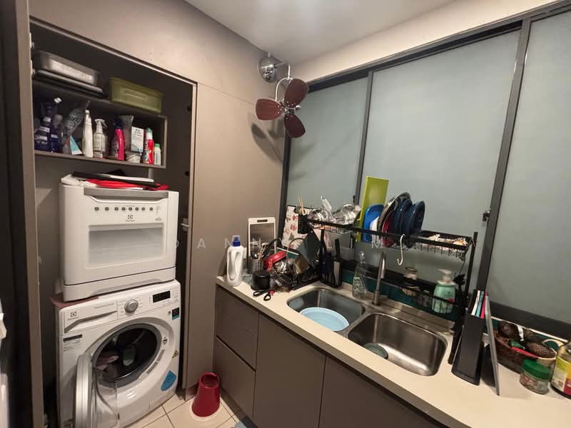 Condominium for Sale at Trinity Aquata - Danny Lim - Kitchen - PropertyGuru.com.my