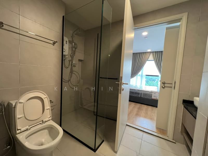 Servis Apartment untuk Disewa di The Atrium - Kah Hin Lee - Bathroom - PropertyGuru.com.my