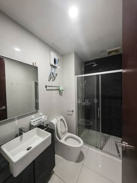 Condominium for Rent at Amberside @ Country Garden Danga Bay - Min Kong - Bathroom - PropertyGuru.com.my