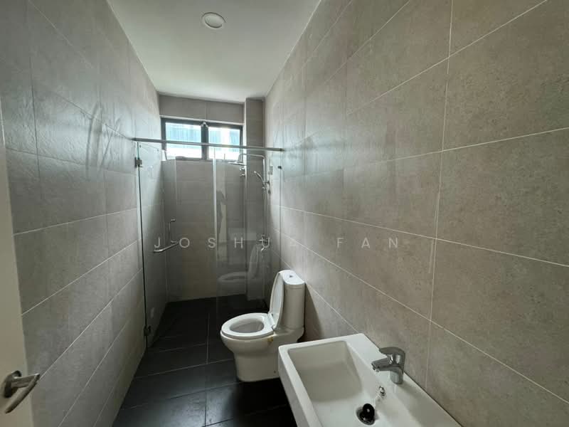3-storey Terraced House for Rent in Bandar Nusaputra (Puchong) - Joshua Fan - Bathroom - PropertyGuru.com.my