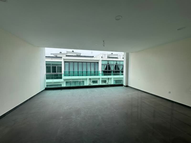 3-storey Terraced House for Rent in Bandar Nusaputra (Puchong) - Joshua Fan - Interior - PropertyGuru.com.my