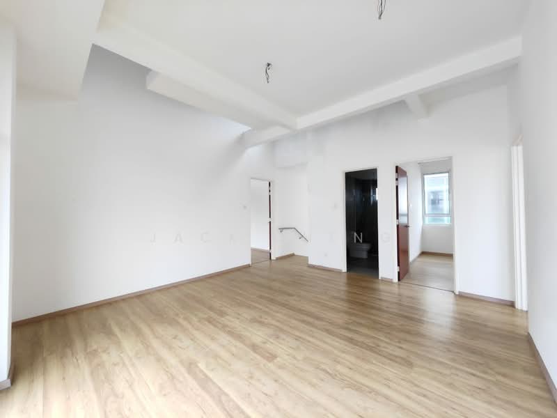 Rumah Banglo untuk Dijual di Bandar Country Homes (Rawang) - Jack Cheng - Living Room - PropertyGuru.com.my