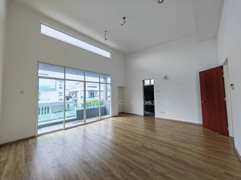Rumah Banglo untuk Dijual di Bandar Country Homes (Rawang) - Jack Cheng - Living Room - PropertyGuru.com.my