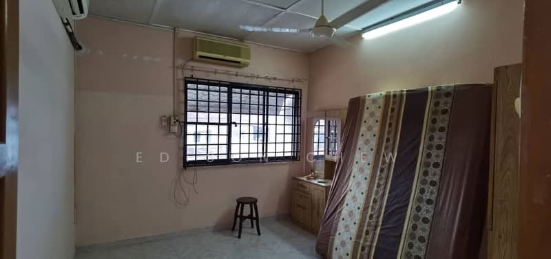 Rumah Teres 2 Tingkat untuk Dijual di Taman Damai Jaya (Skudai) - EDISON CHEW - PropertyGuru.com.my