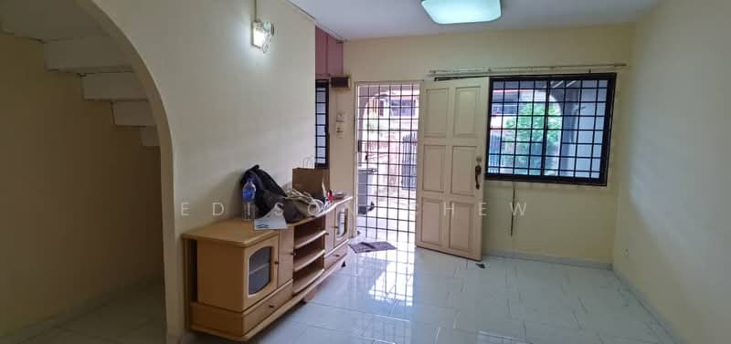 Rumah Teres 2 Tingkat untuk Dijual di Taman Damai Jaya (Skudai) - EDISON CHEW - PropertyGuru.com.my