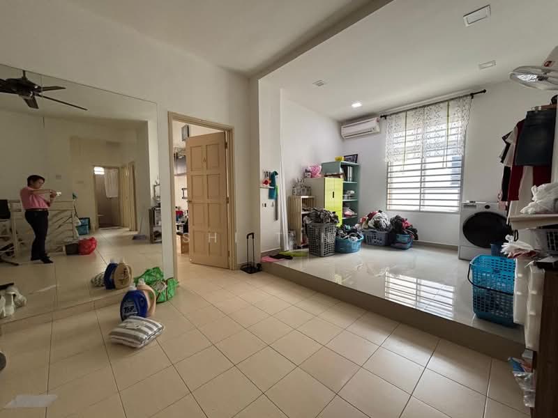 Rumah Teres 2 Tingkat untuk Dijual di Bandar Putra (Kulai) - Shi Ting - PropertyGuru.com.my