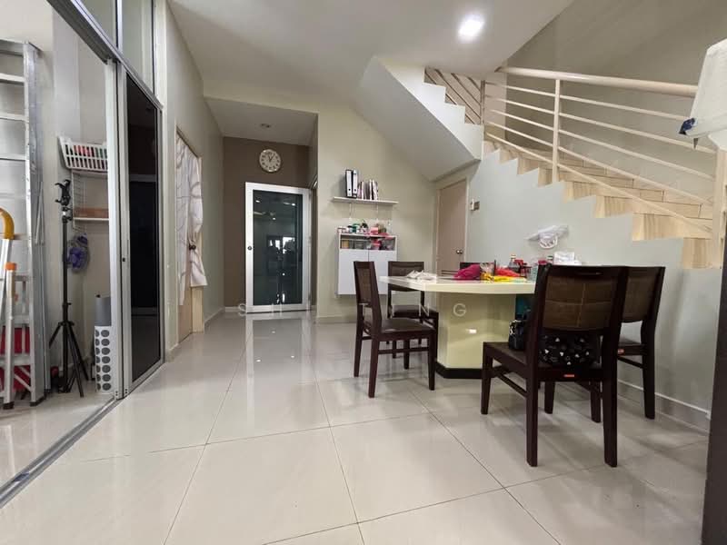 Rumah Teres 2 Tingkat untuk Dijual di Bandar Putra (Kulai) - Shi Ting - PropertyGuru.com.my
