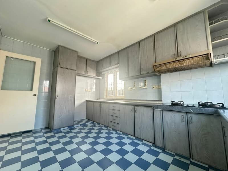Terraced House for Sale in Usj 2 (Subang Jaya) - Celia Tan - Kitchen - PropertyGuru.com.my