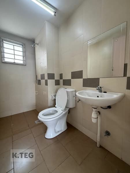 Apartment for Sale at Pangsapuri Seri Mutiara - Chia Wai Yong - Bathroom - PropertyGuru.com.my