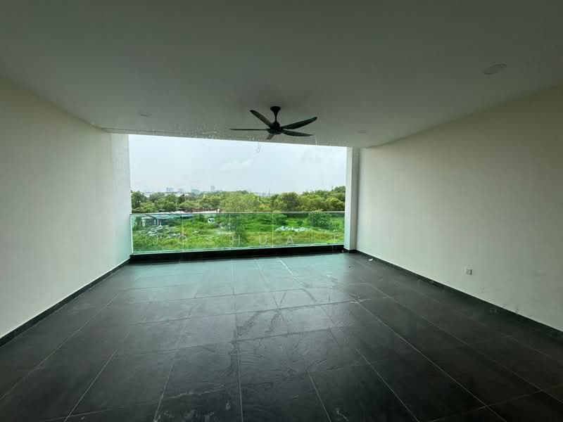 3-storey Terraced House for Rent in Bandar Nusaputra (Puchong) - Joshua Fan - Balcony - PropertyGuru.com.my