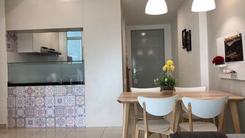 Condominium for Sale at Tropicana Bay Residences - Jennifer Lee - Dining Room - PropertyGuru.com.my